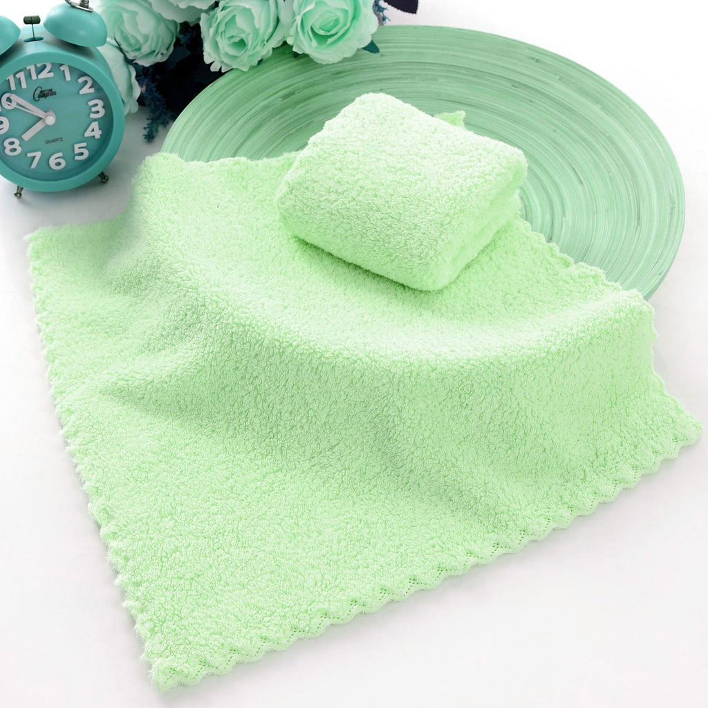 Soft Absorbent Face Towel for Gentle Skin Drying